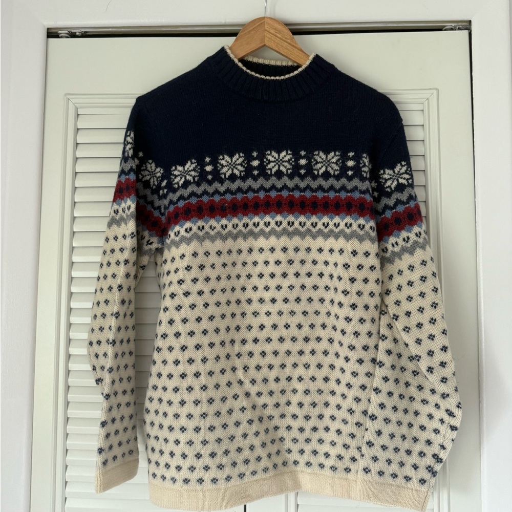 100% Wool Fair Isle Style Lands End sweater